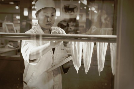 「湯葉造りの少女」